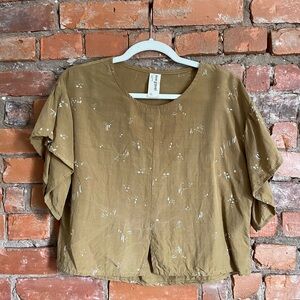 Eve Gravel Olive Blouse